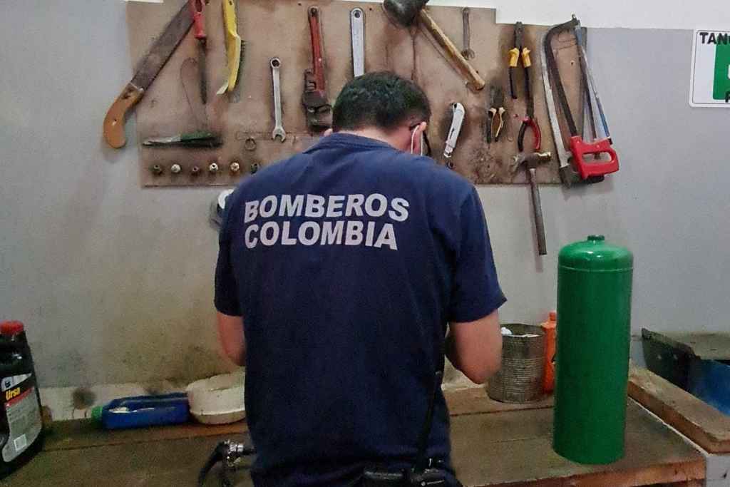 Bomberos-El-Carmen-de-Viboral-Servicio-tecnico-para-extintores-3