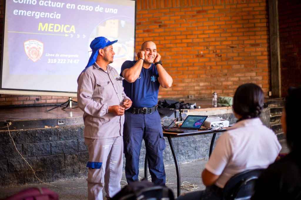 Bomberos-El-Carmen-de-Viboral-capacitaciones-2