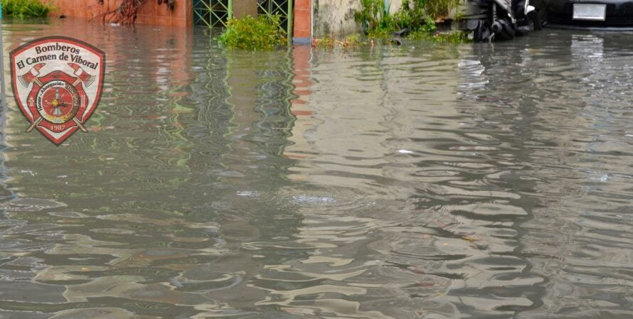 Bomberos-de-el-carmen-de-viboral-que-Preparados para la Seguridad Acuática-2-965x449